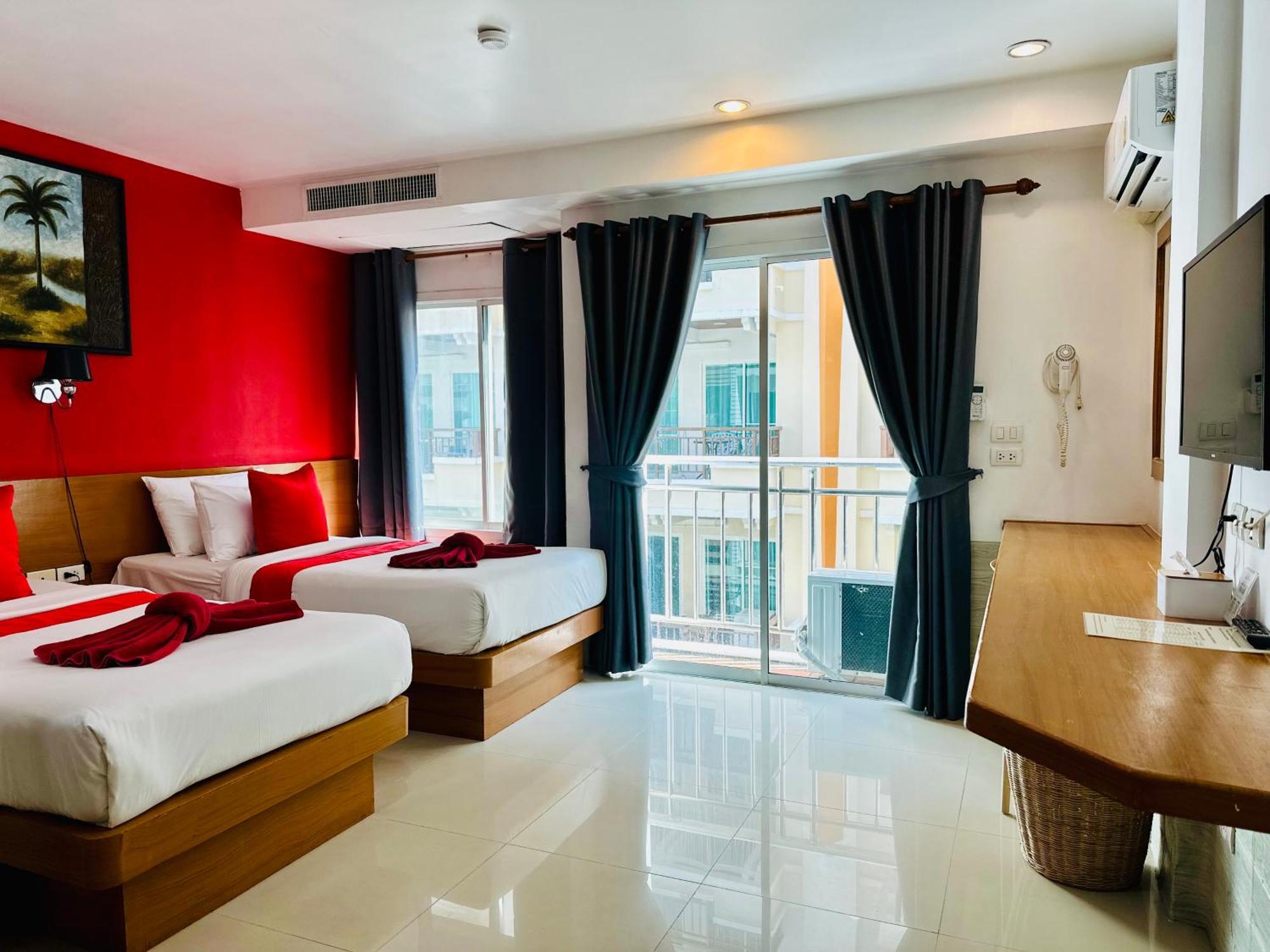 Pj Patong Resortel Eksteriør billede