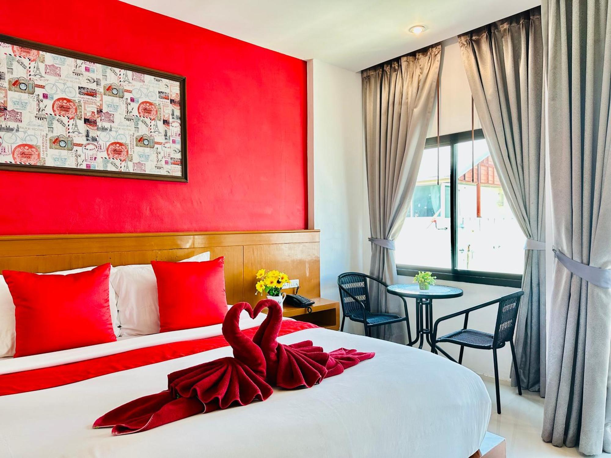 Pj Patong Resortel Eksteriør billede