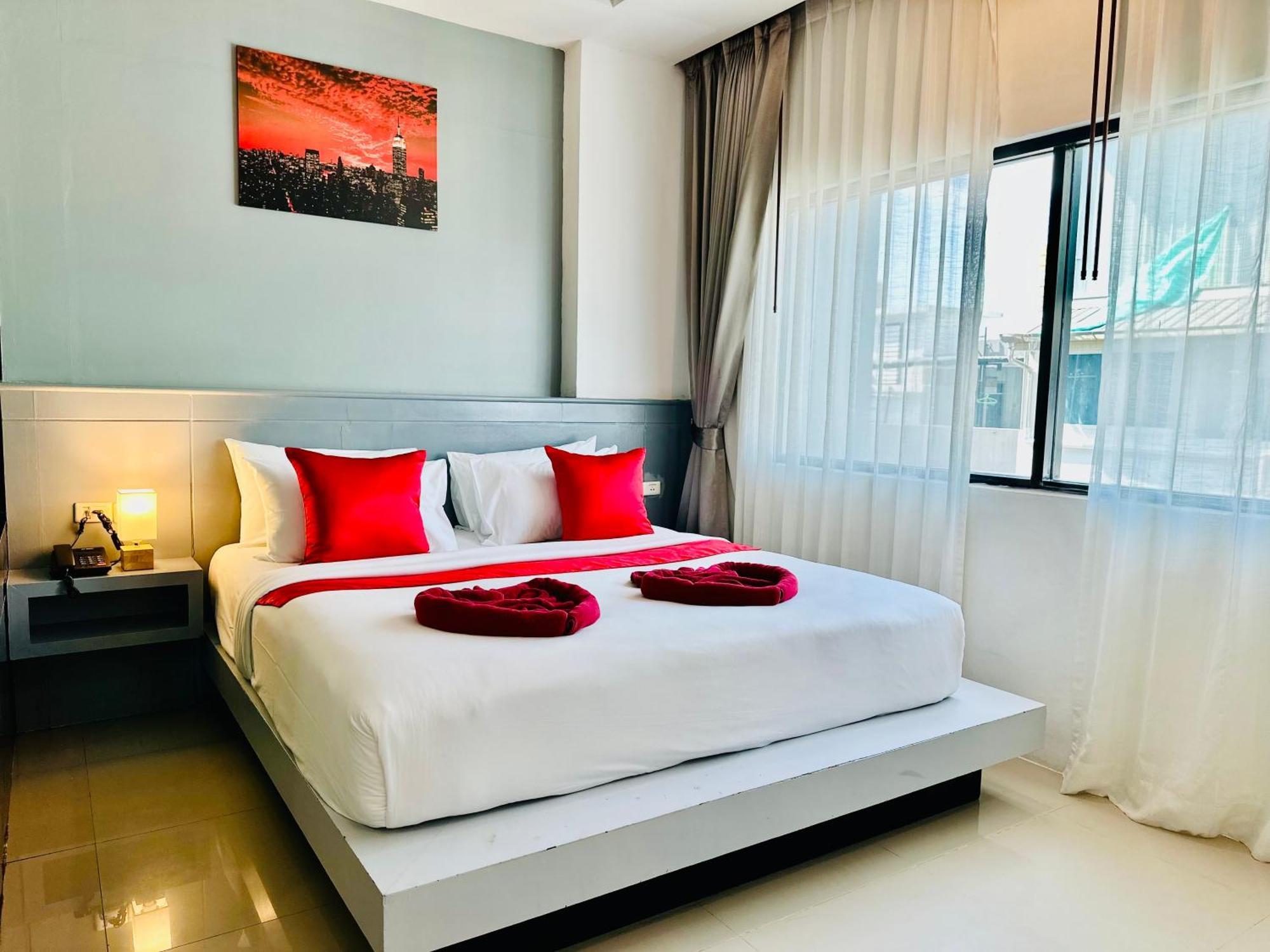 Pj Patong Resortel Eksteriør billede